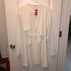 White light weight blazer.